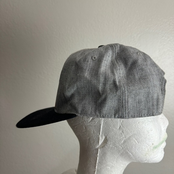 Super Mario Hat Vintage OSFM - Picture 4 of 7